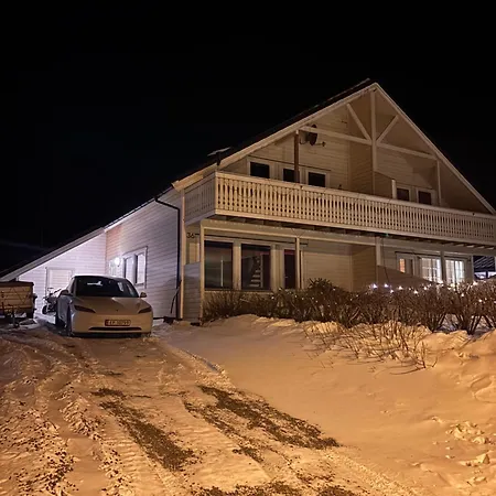 House In The Middle Of Saltstraumen Apartment